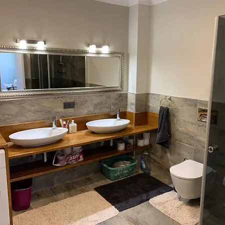 Bodrum - 5 Bedrooms With Heated Pool וילה טורגוטריס
